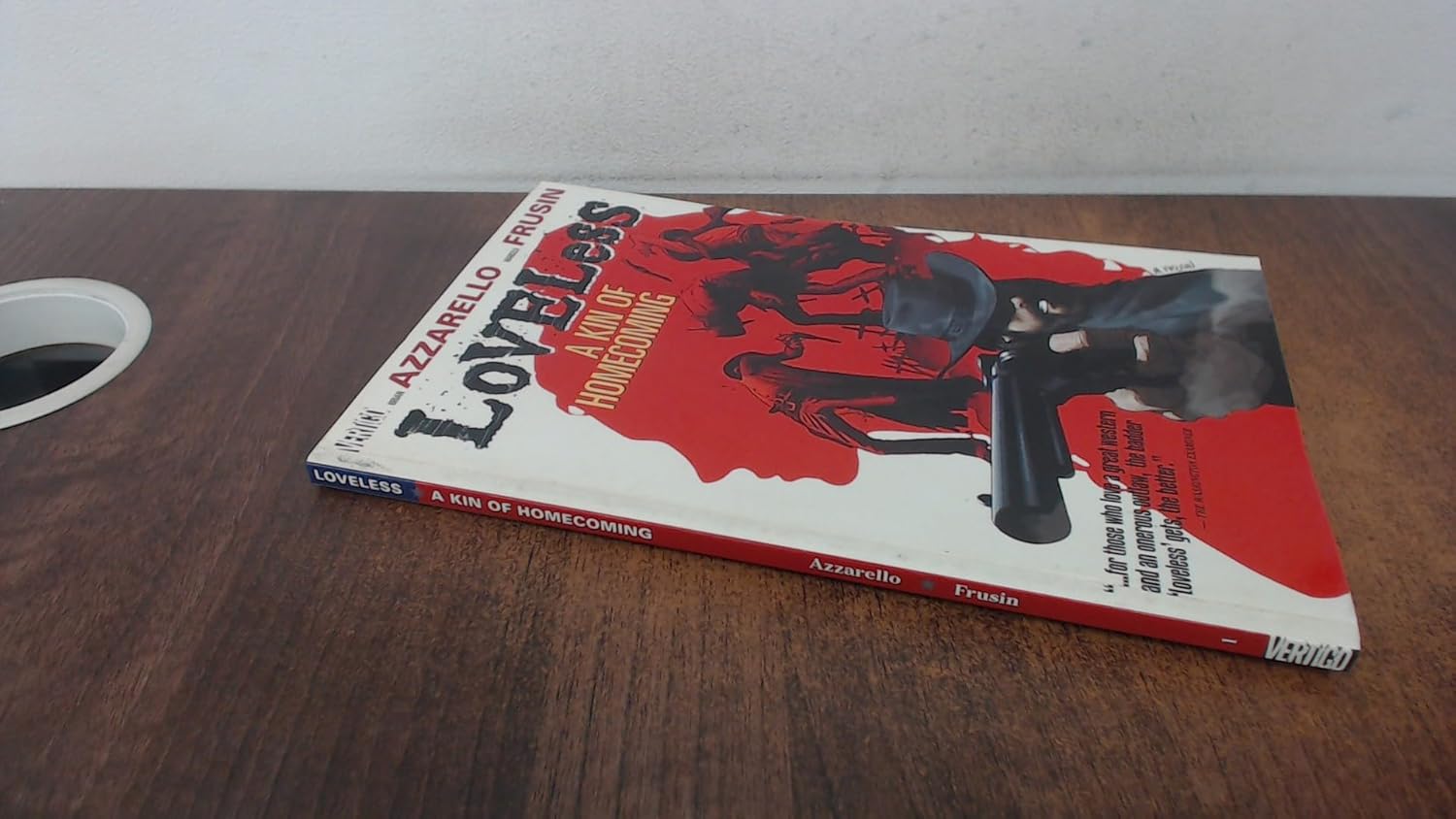 

Loveless, Vol. 1: A Kin of Homecoming (Vertigo)
