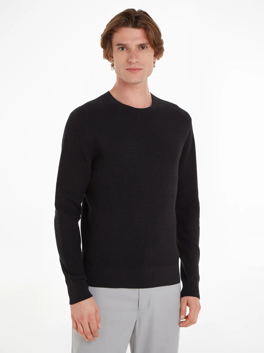 

Свитер с круглым вырезом Calvin Klein "WAFFLE STRUCTURE SWEATER", с фирменной этикеткой, черный