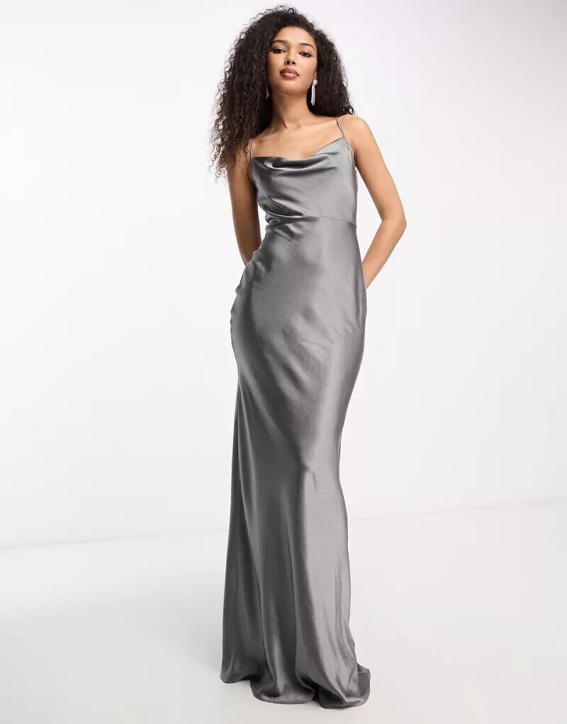 

Атласное платье макси с воротником-хомутом Pretty Lavish Keisha