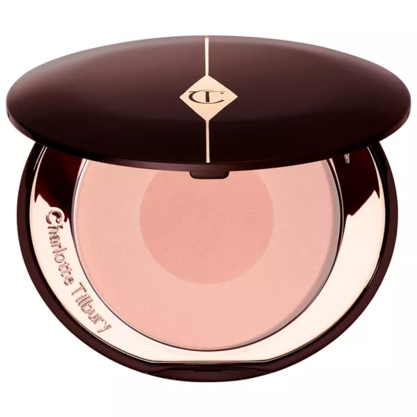 

Щеки в шикарном румянце Charlotte Tilbury, цвет first love