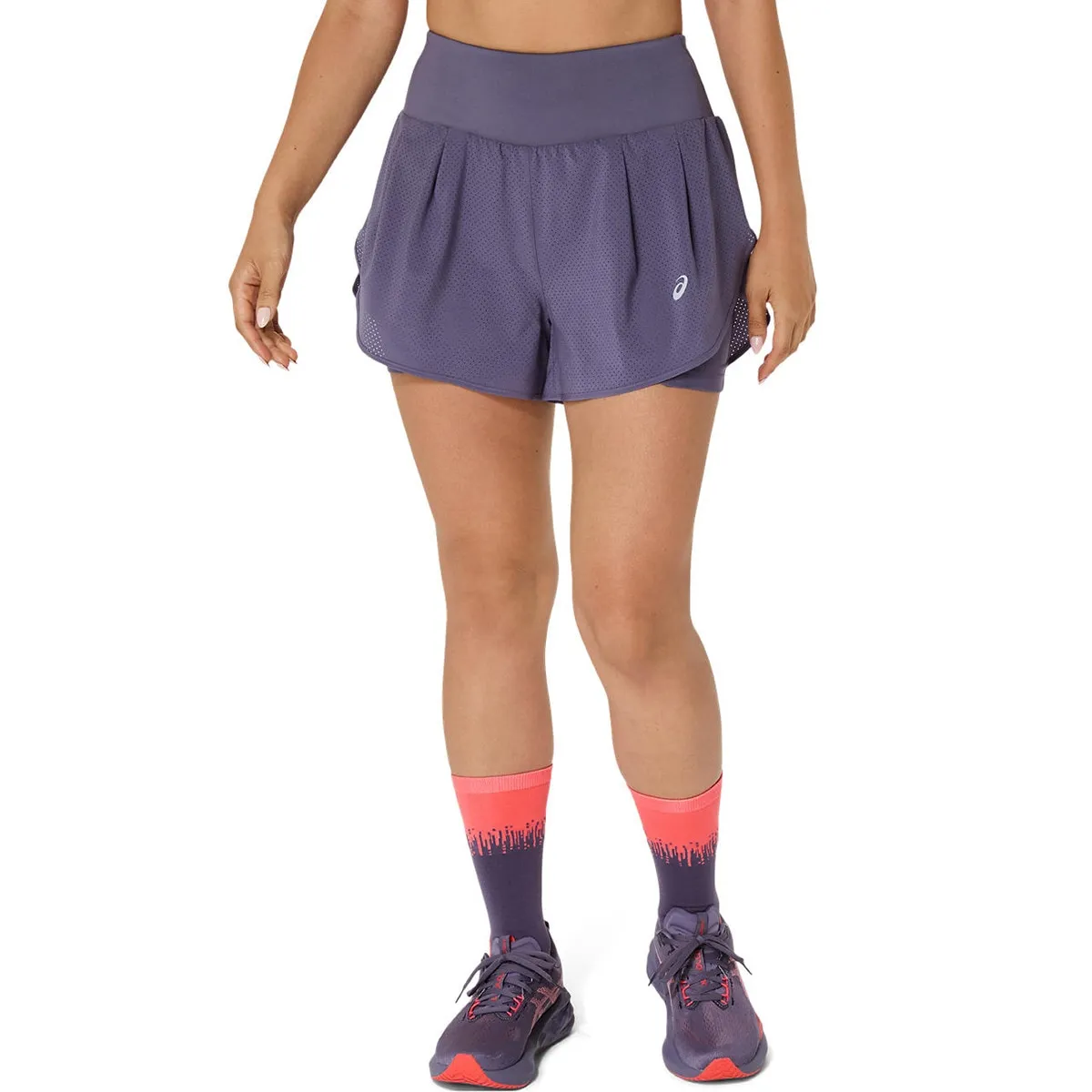 

Шорты женские Asics Road 2 в 1 3,5 дюйма, фиолетовый