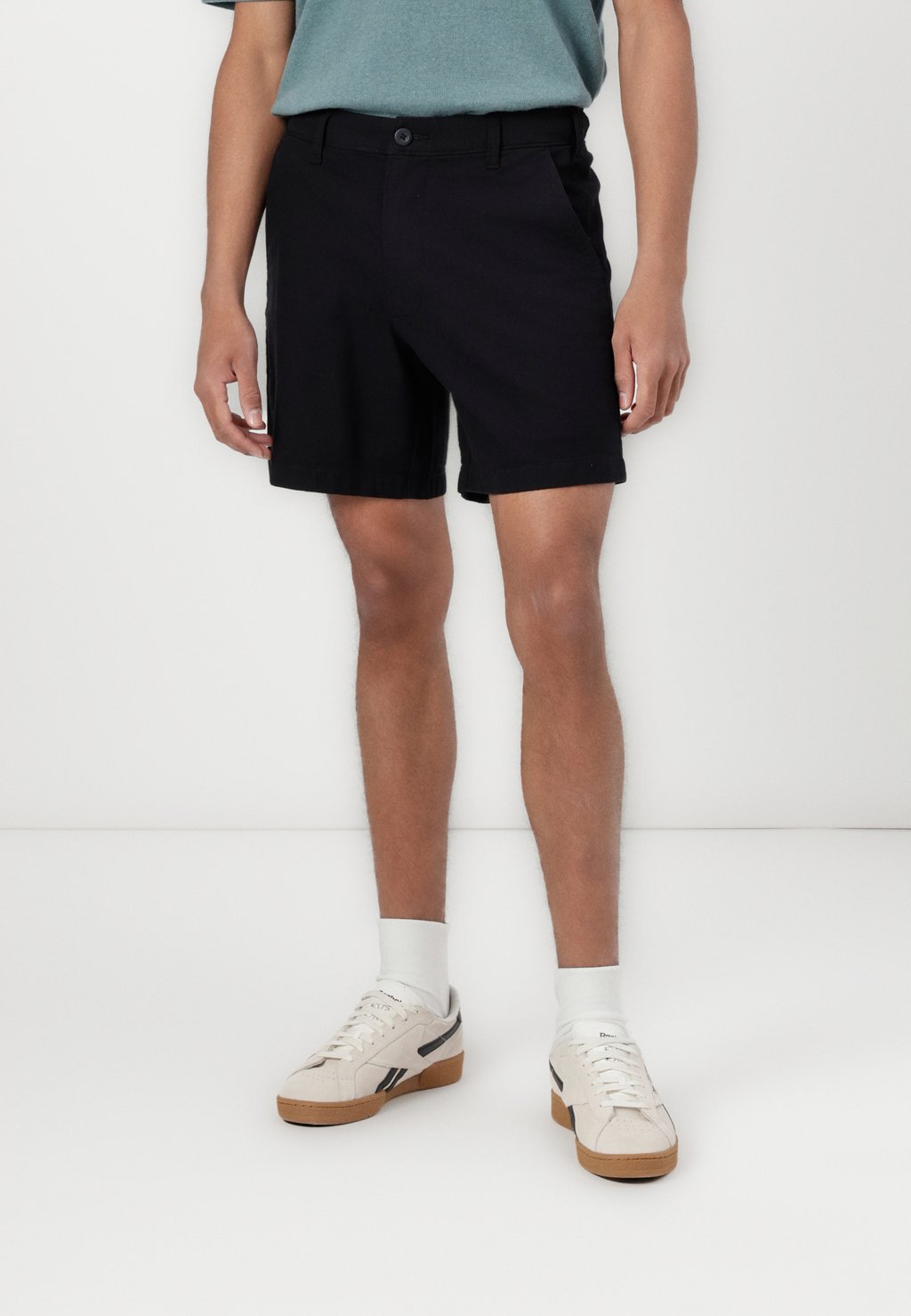 

Шорты FLEX WAIST ABOVE THE KNEE Hollister Co., черный