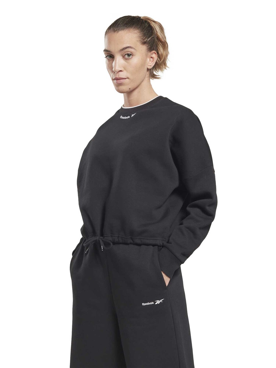 

Блуза Reebok Identity Fleece Crew Sweatshirt, черный