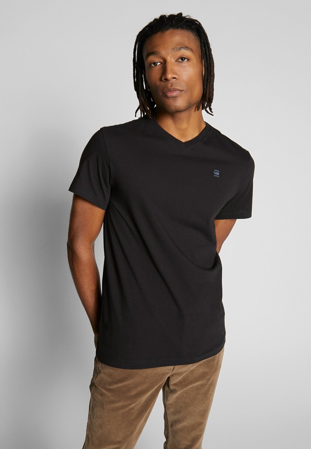 

Футболка базовая BASE-S V-NECK G-Star, цвет dark black