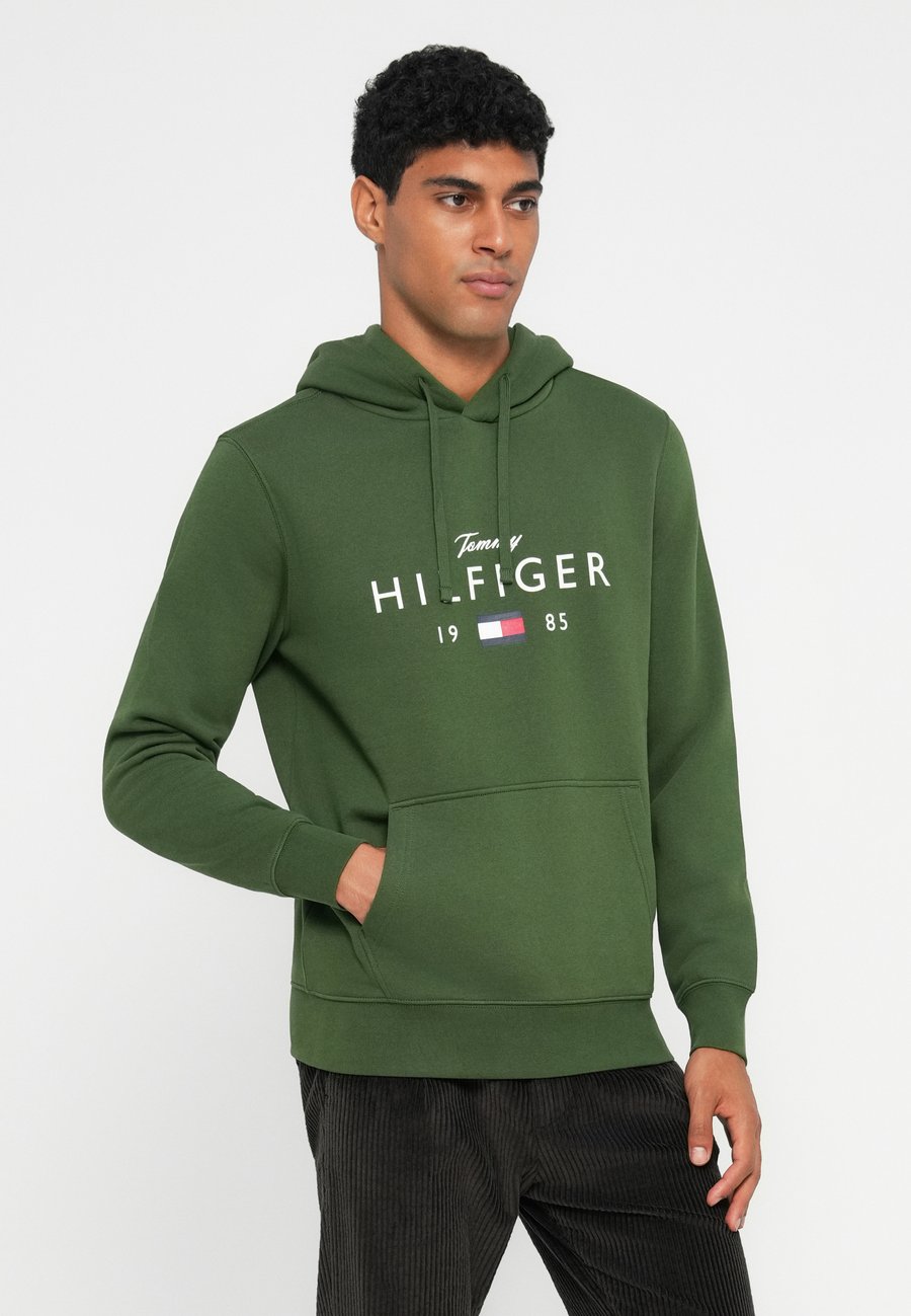 Худи Tommy Hilfiger BRAND LOVE BIG HOODIE, Mountain Pine/Khaki — фото 4