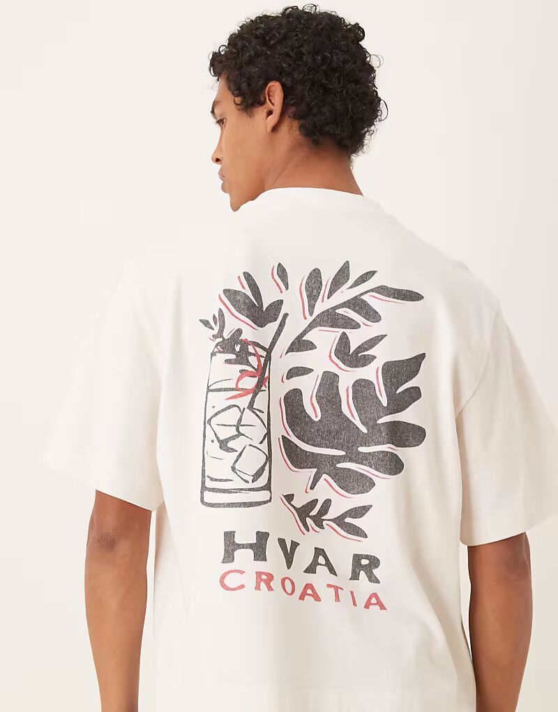 

Укороченная футболка с принтом на спине Abercrombie & Fitch белого цвета