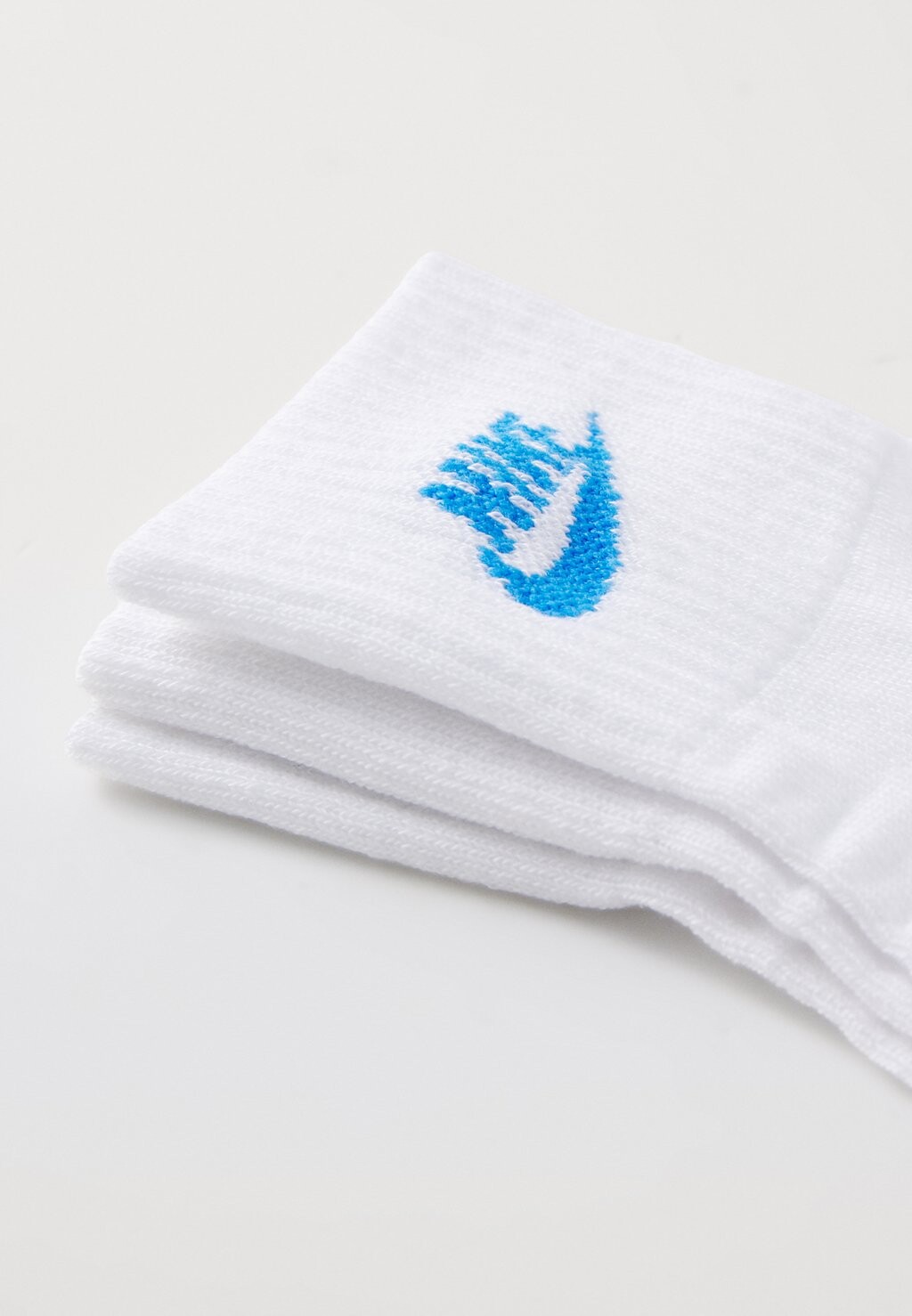 Носки EVERYDAY ESSENTIAL ANKLE UNISEX 3 PACK Nike Sportswear, белый — фото 3
