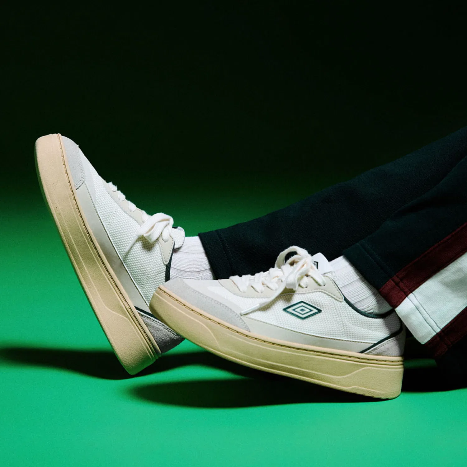 Мужские низкие кеды Melli Platform бежевые от Umbro