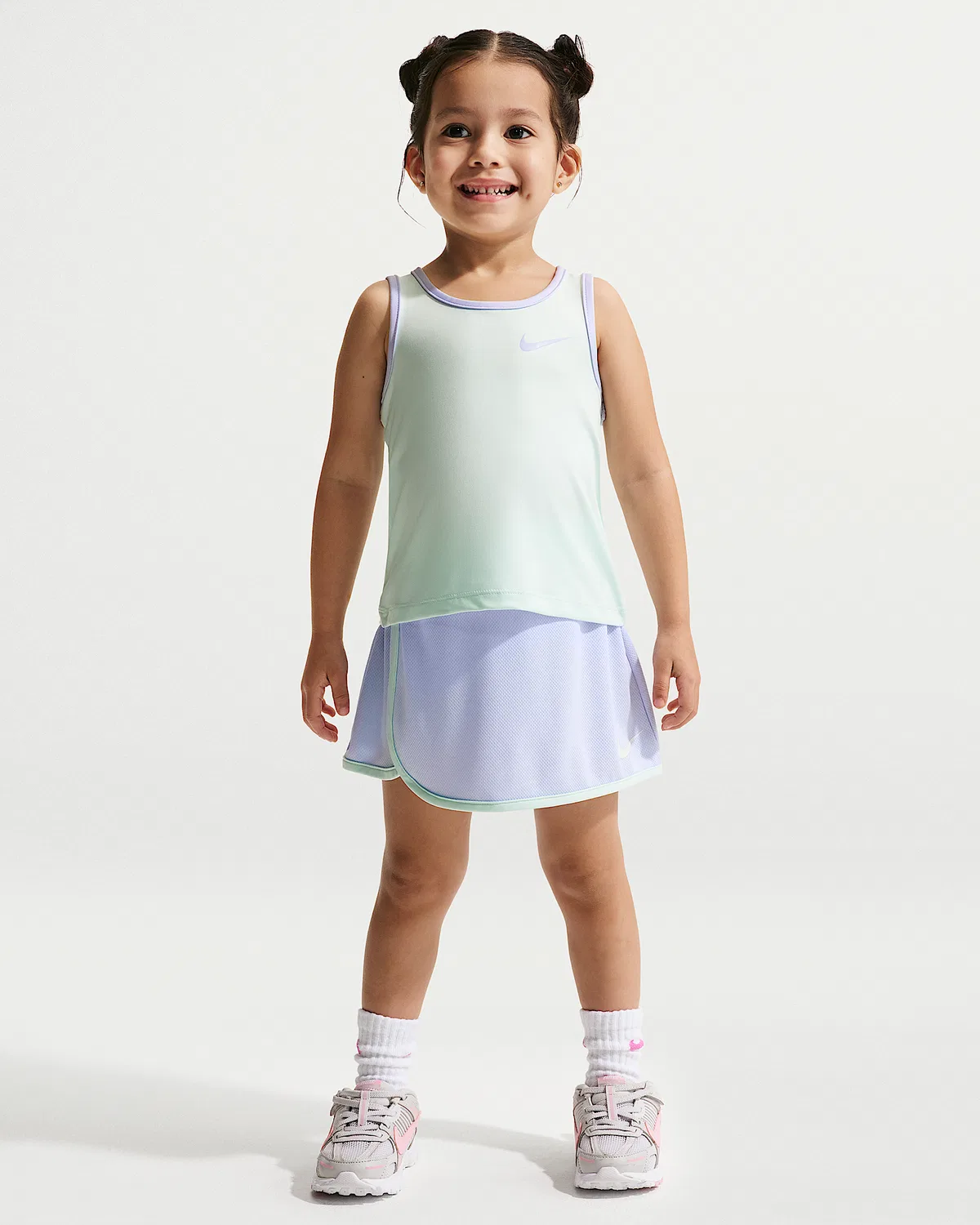 Детский набор из двух предметов Dri-FIT Colorblocked Scooter Set Nike, Ghost