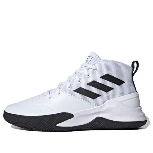 

Кроссовки владеют игрой Adidas, белый