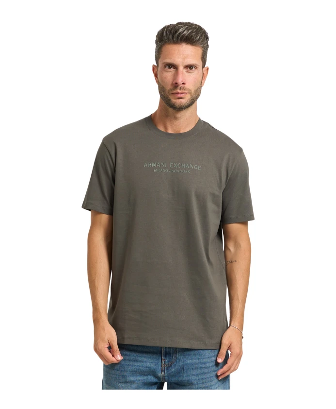 

Серая базовая футболка с логотипом спереди. Armani Exchange, серый