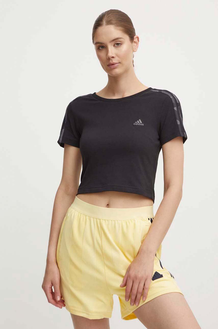 

Камуфляжная футболка adidas, черный