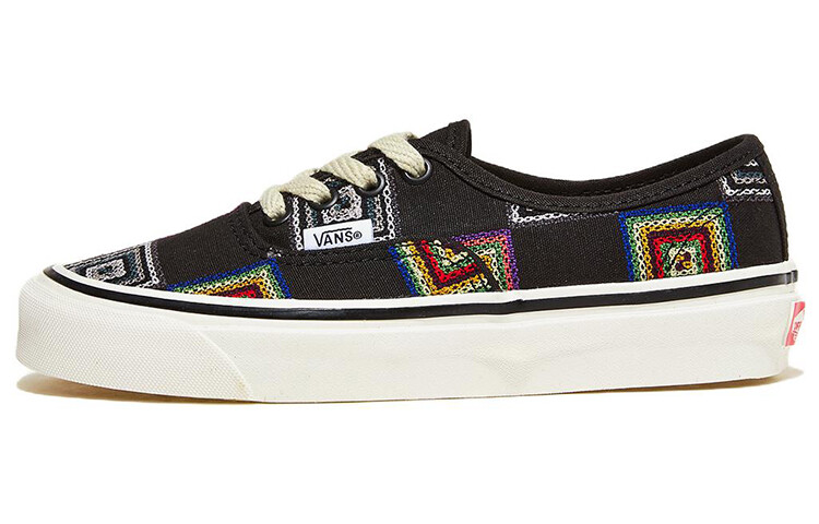 

Кроссовки Vans Authentic 44 DX 'Granny Check - Black'