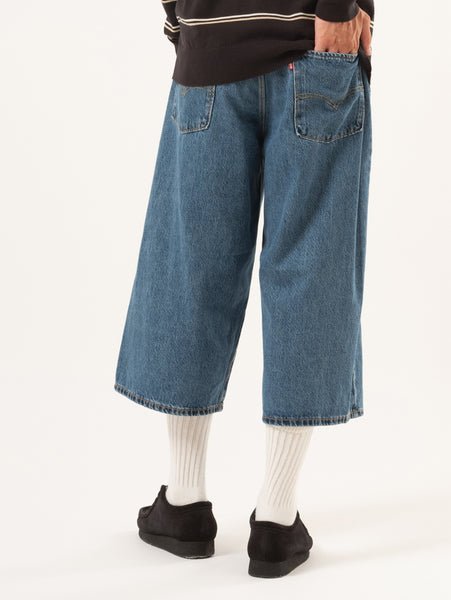 Скрученные мешковатые джинсы-капри среднего индиго цвета Levi's, Medium Indigo - Flat Finish — фото 3