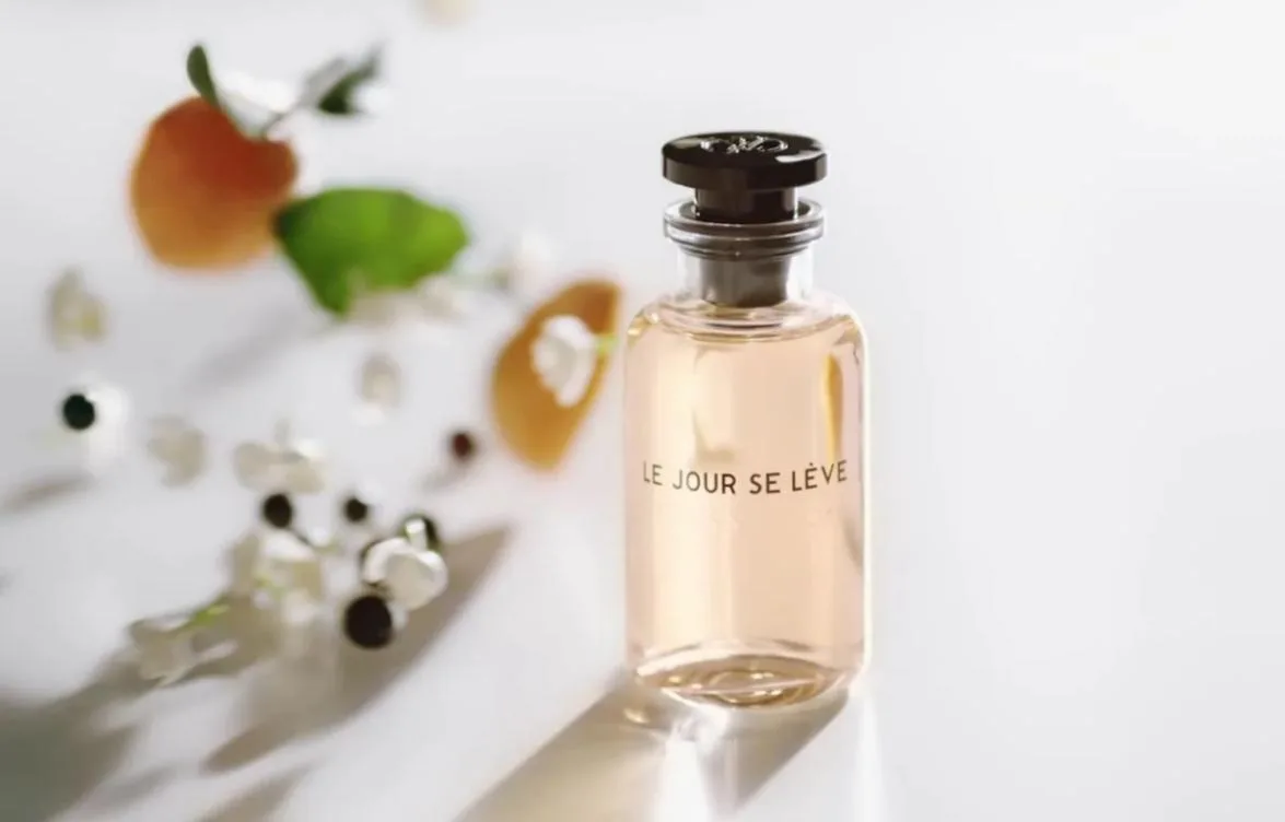 LOUIS VUITTON Набор пробников духов Dawn Break Eau De Parfum EDP 10 мл, цветочно-фруктовый, 2ml*3 — фото 4