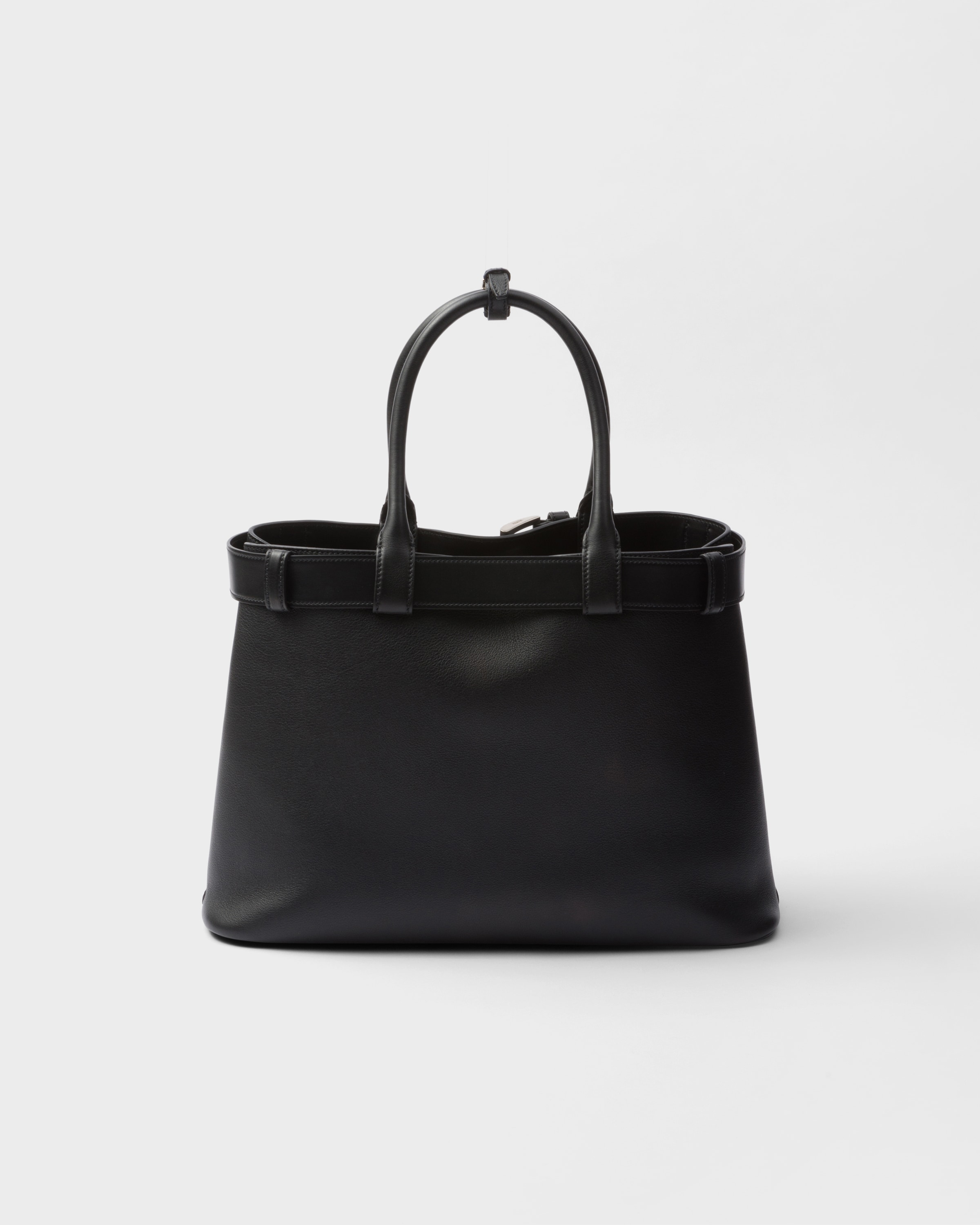 Большая кожаная сумка Prada Buckle с ремнем Prada, черный — фото 4