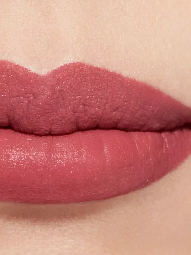 Помада Rouge Allure Velvet Luminous Matte Lip Colour, лимитированная серия CHANEL, 63 Essentielle — фото 3