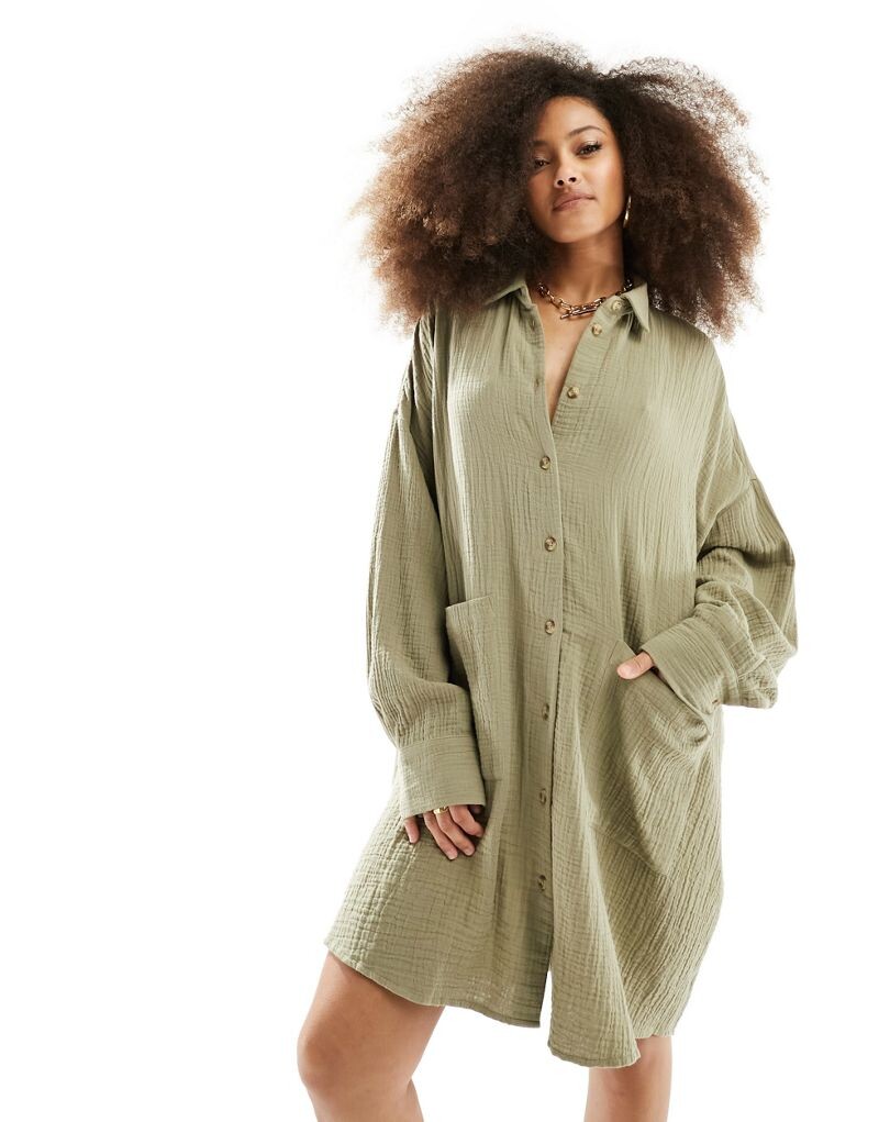 

ASOS DESIGN – двухслойное платье-рубашка оверсайз с заниженными карманами
