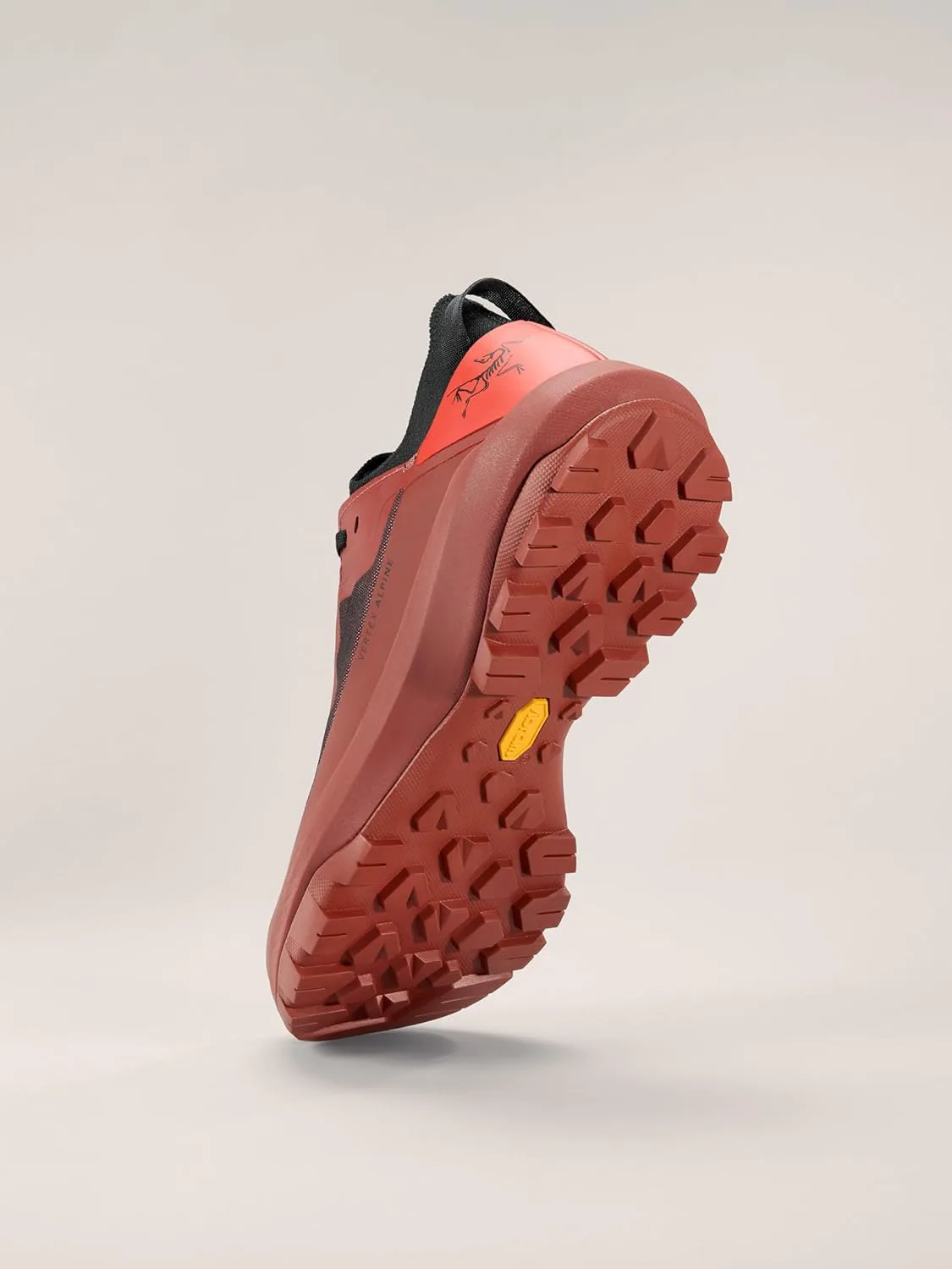 Мужские горнолыжные ботинки Arc'teryx Vertex | Быстрые, легкие и поддерживающие ботинки для подхода к вершине — фото 2