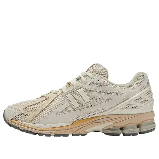 

Кроссовки New Balance x AURALEE 1906R 'Bone White Mojave Desert', белый
