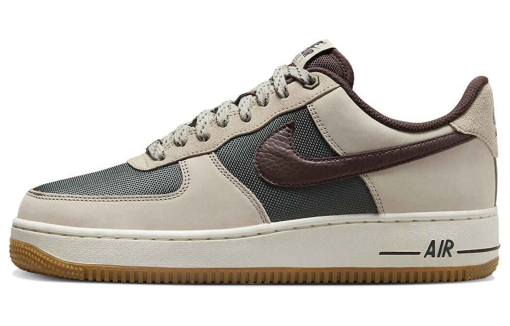 

Мужские кроссовки для скейтбординга Nike Air Force 1 Low, Beige/Brown