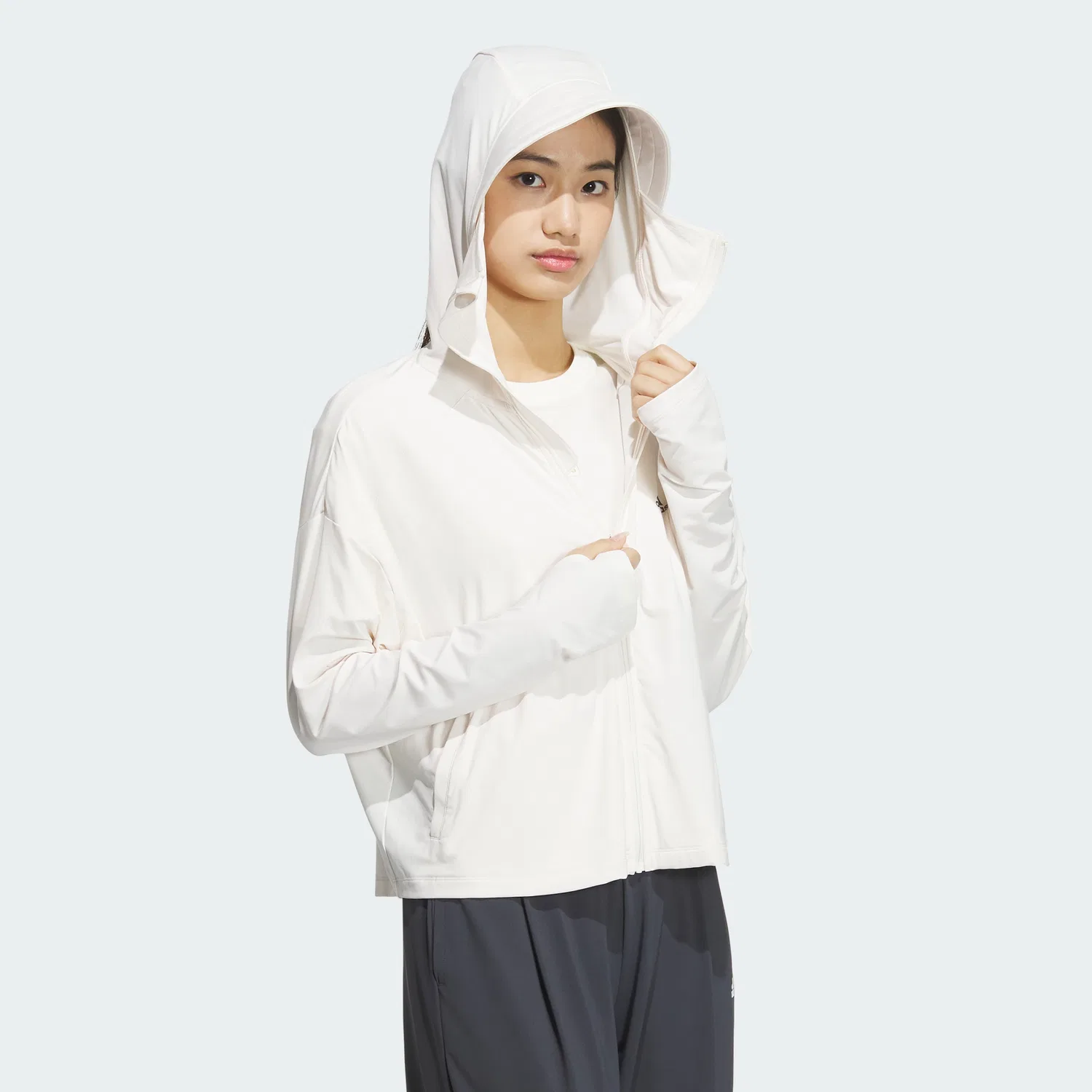 Женская вязаная куртка UPF Chalk White от Adidas — фото 3