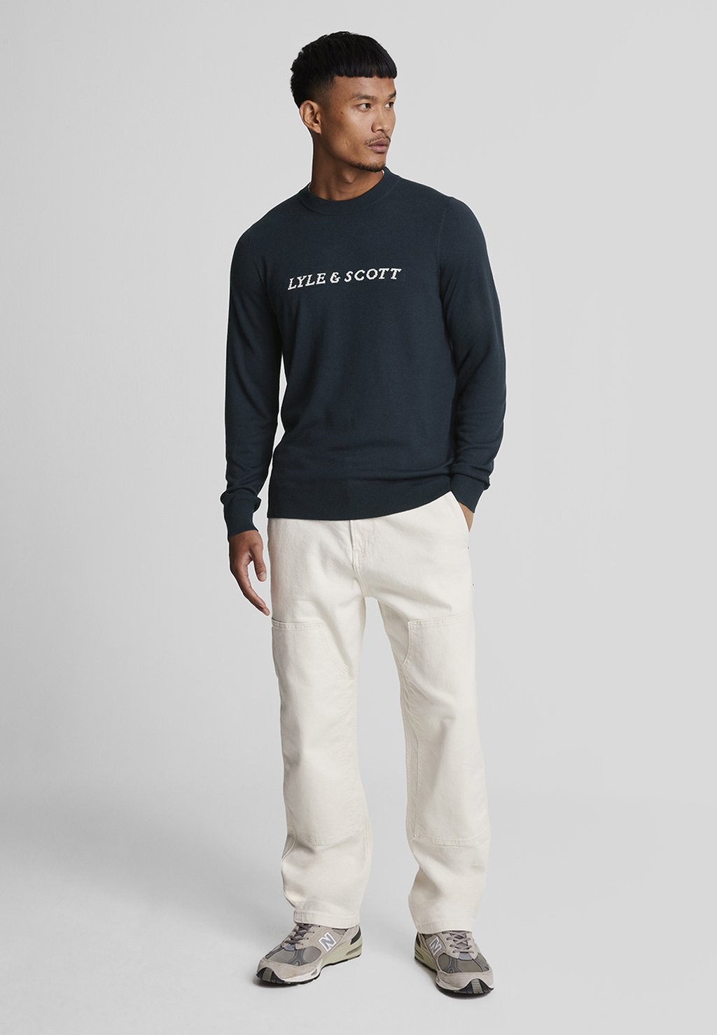 

Джемпер SCRIPT JACQUARD Lyle & Scott, темно-синий