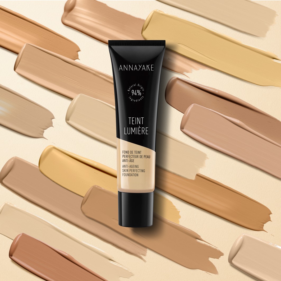 Тональный крем для лица teint lumière anti-ageing skin perfecting foundation Annayake, nr. 5 - light beige, объем 30 мл — фото 3