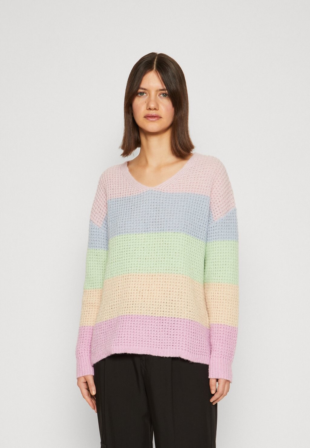 

Свитшот Pieces PCRAINBOW V NECK, цвет orchid bloom/blue/yellow/green/pink