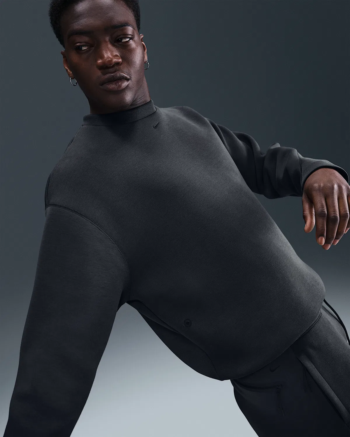 Мужское флисовое худи свободного кроя Nike Tech, Anthracite/Black — фото 3