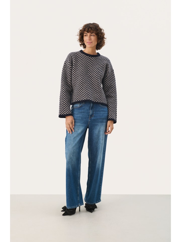 

Свободный трикотажный свитер LeslyPW из темно-синего жаккарда PART TWO