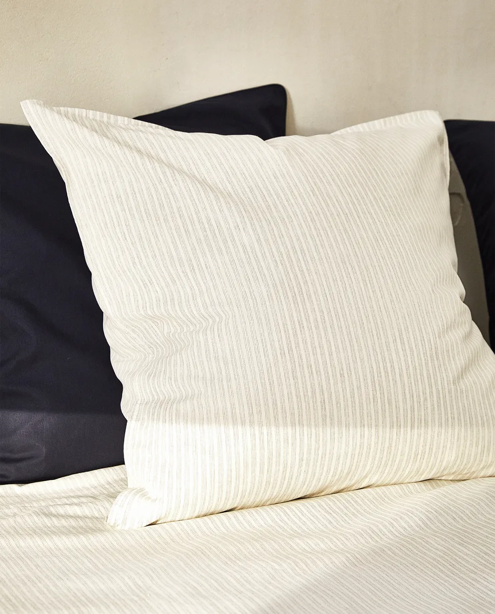 

Полосатая наволочка Zara Home, серый