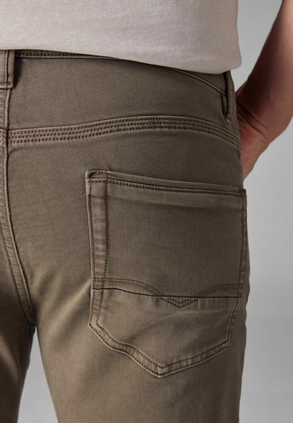 Джинсы облегающего кроя COMFORT STRETCH  Next, коричневый — фото 4