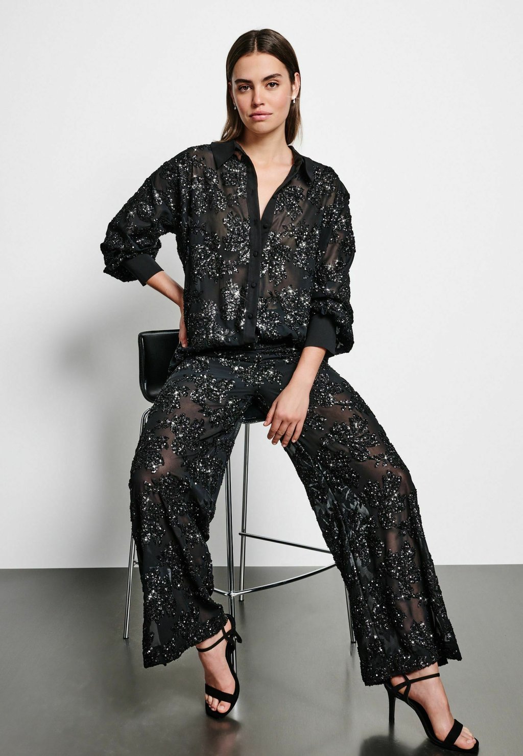 

Брюки SEQUIN EMBELLISHED Next, черный