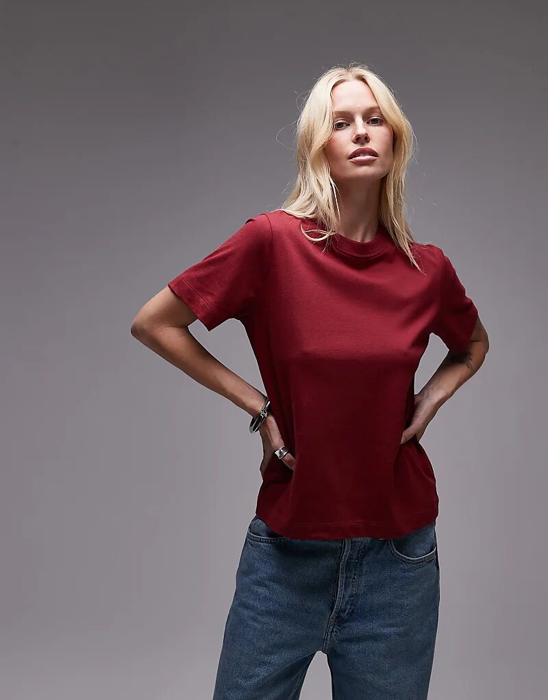 

Футболка Topshop свободного кроя ягодно-красного цвета