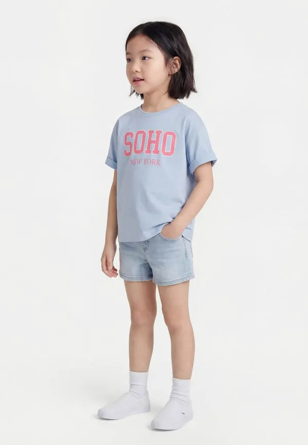 Футболка с принтом kogditta life soho Only Girls, Soft Chambray