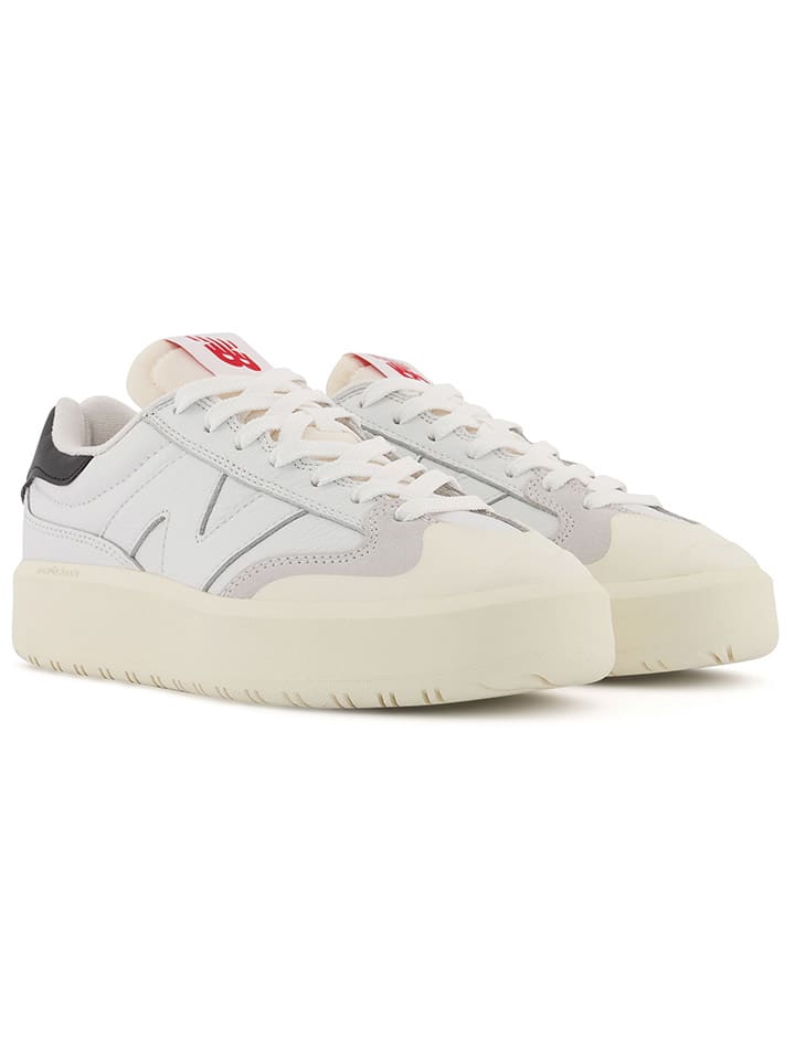 Кроссовки на шнуровке 302 New Balance, белый