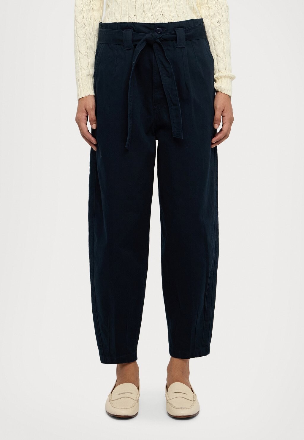 

Тканевые брюки BELTED TWILL TAPERED CROP PANT Ralph Lauren, темно-синий