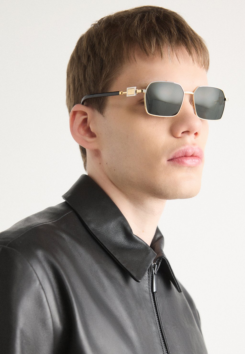 

Солнцезащитные очки UNISEX Dolce&Gabbana, золотой