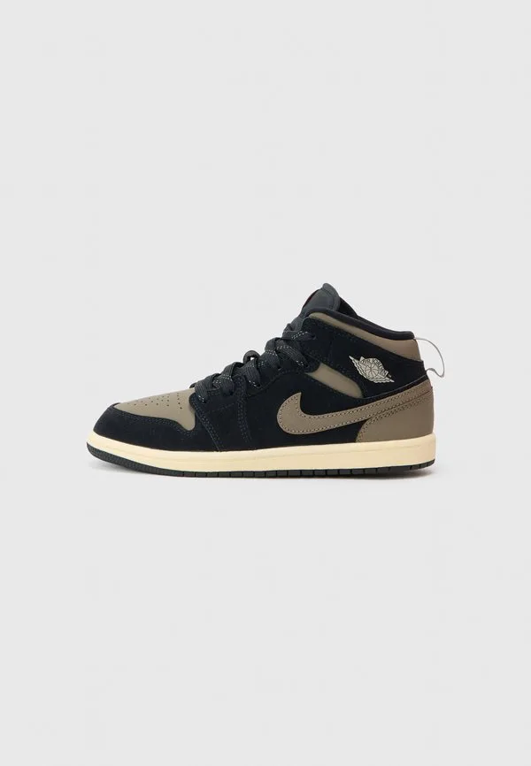 Кроссовки mid se bp hightop Jordan, Black/Olive Grey/Light Wild Mango/Muslin