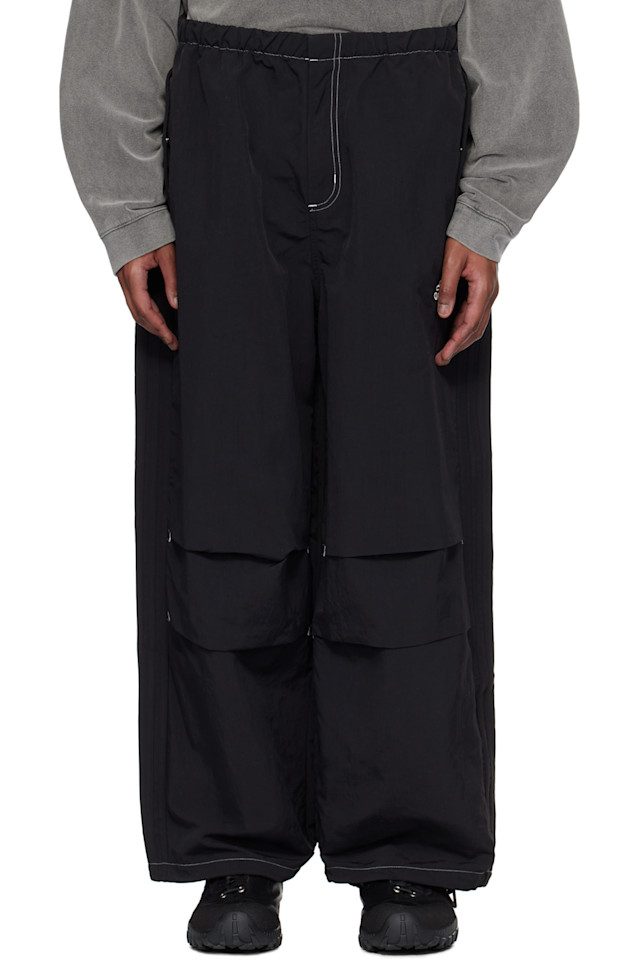 

Широкие брюки-шаровары Parachute Adidas Originals, черный