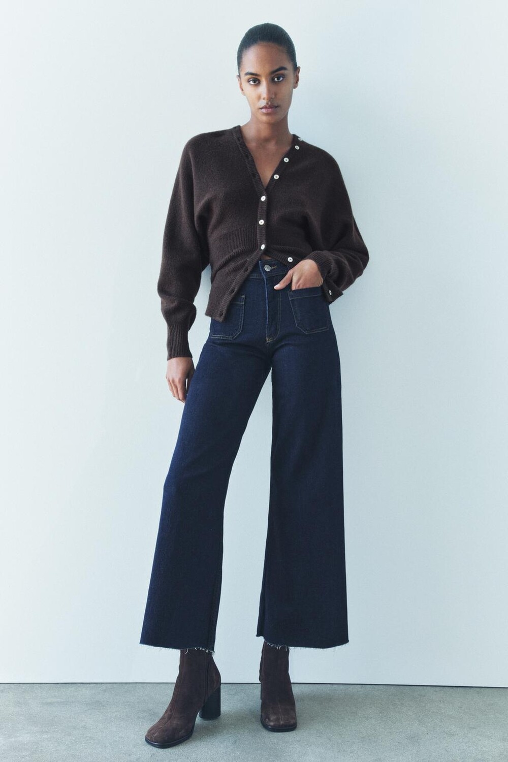 

Широкие джинсы с высокой талией и карманами ZARA, синий