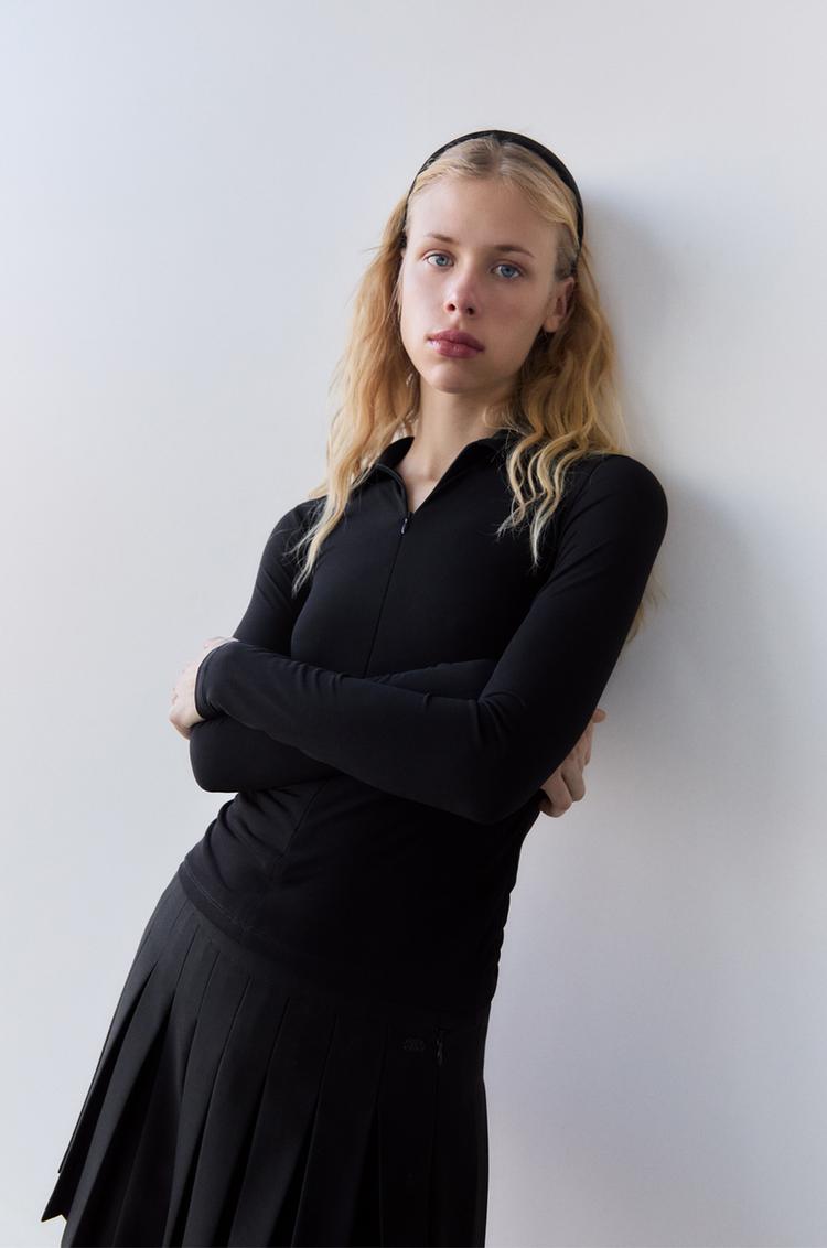 

Рубашка поло Pull And Bear, черный