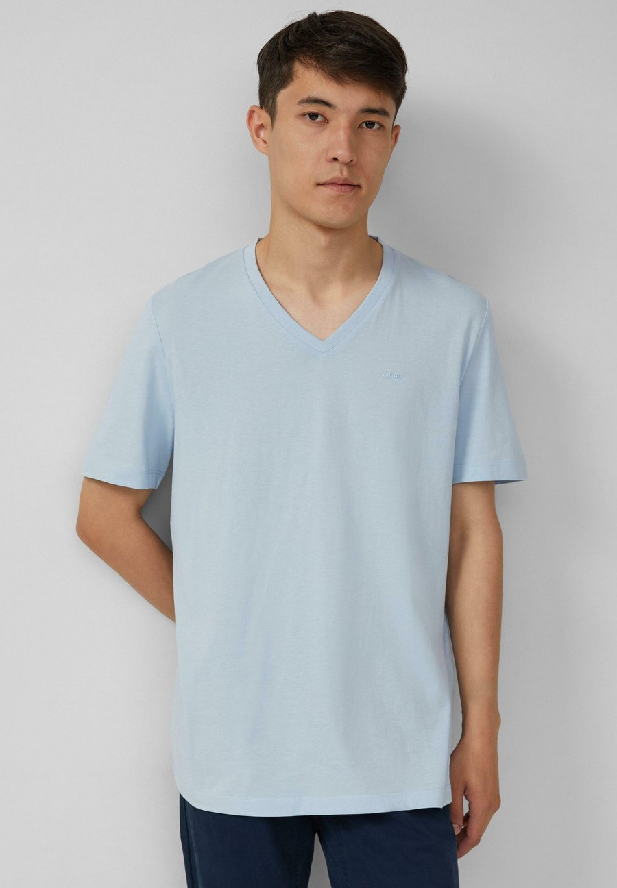 

Футболка s.Oliver MIT V AUSSCHNITT UND LOGO, Hellblau/Light Blue, Синий, Футболка s.Oliver MIT V AUSSCHNITT UND LOGO, Hellblau/Light Blue