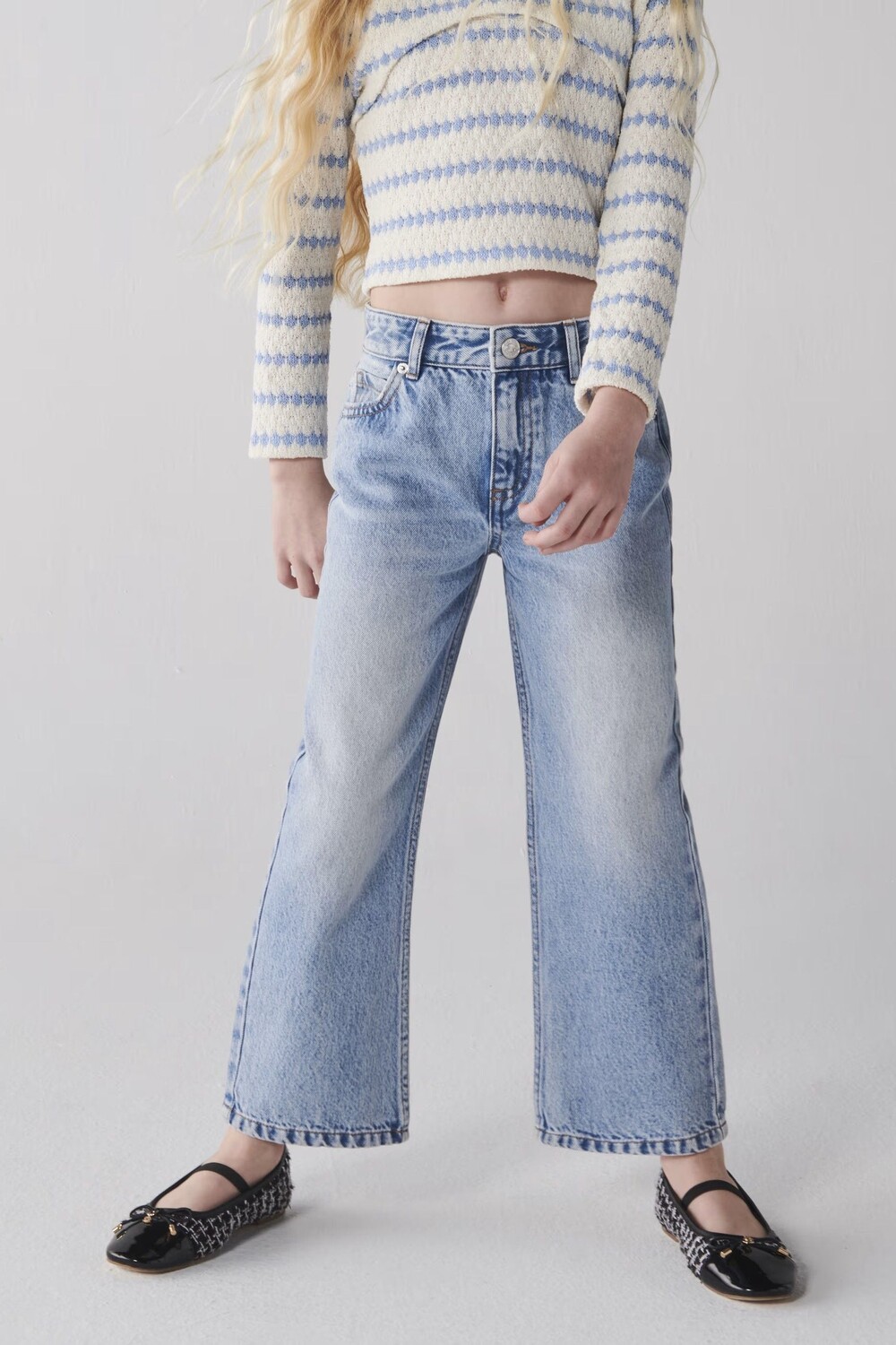 

Голубые джинсы для девочки прямого кроя River Island, синий
