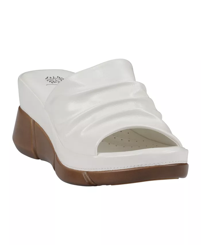 Женские сандалии-слипоны Nora на платформе GC Shoes, белый