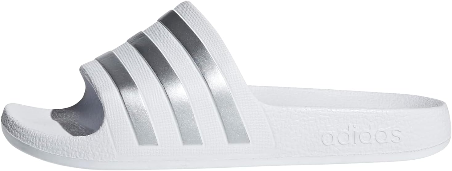 

Сандалии Adidas Adilette для мальчиков, белый/металлик