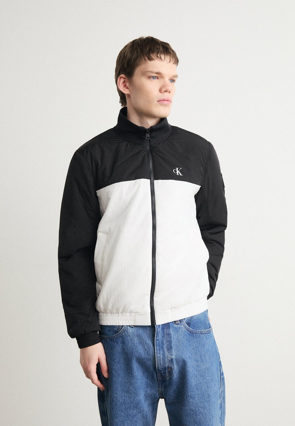 

Межсезонная куртка HARRINGTON Calvin Klein, белый