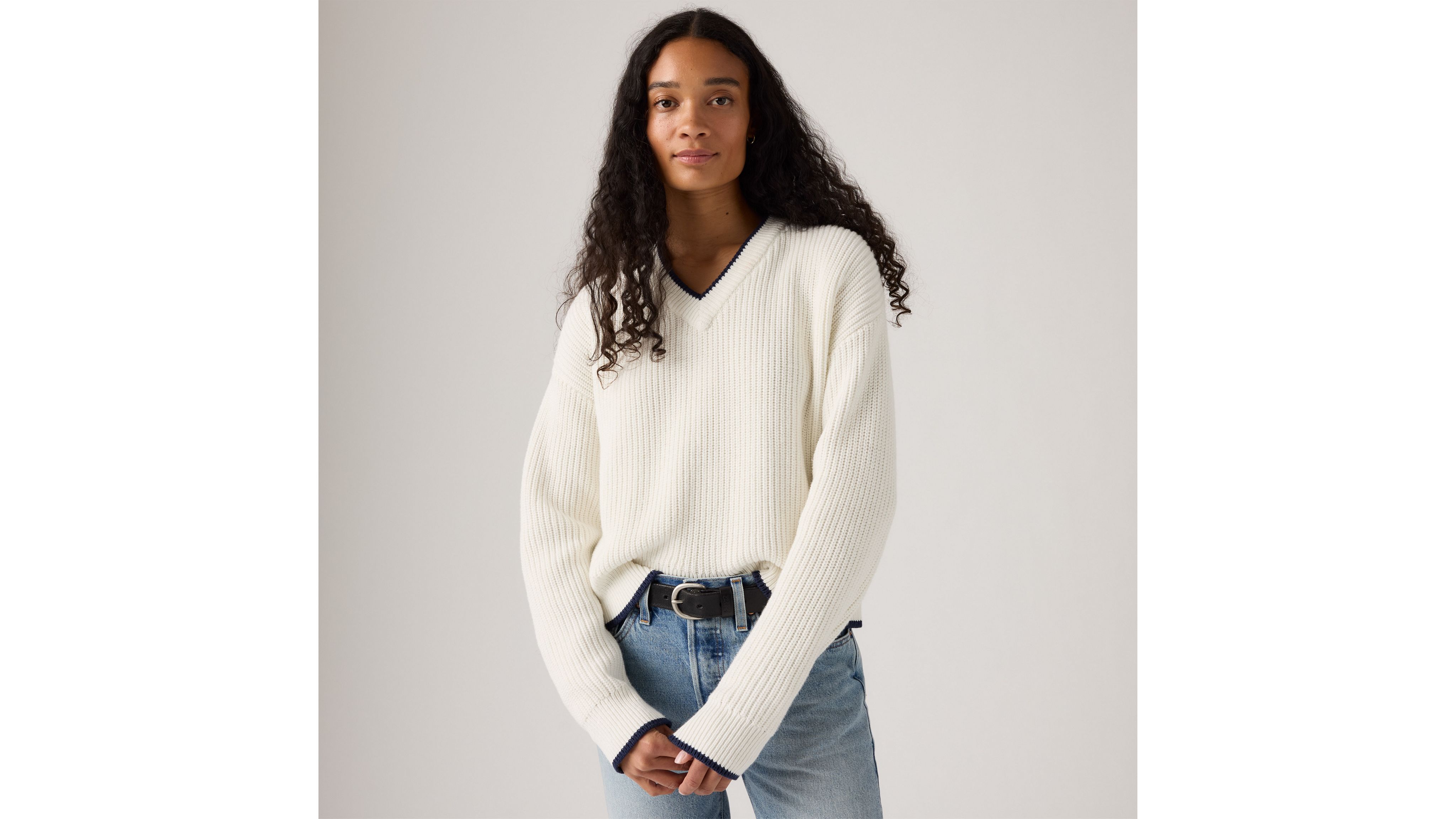 

Свитер Reese с V-образным вырезом Levi's, Tofu - White