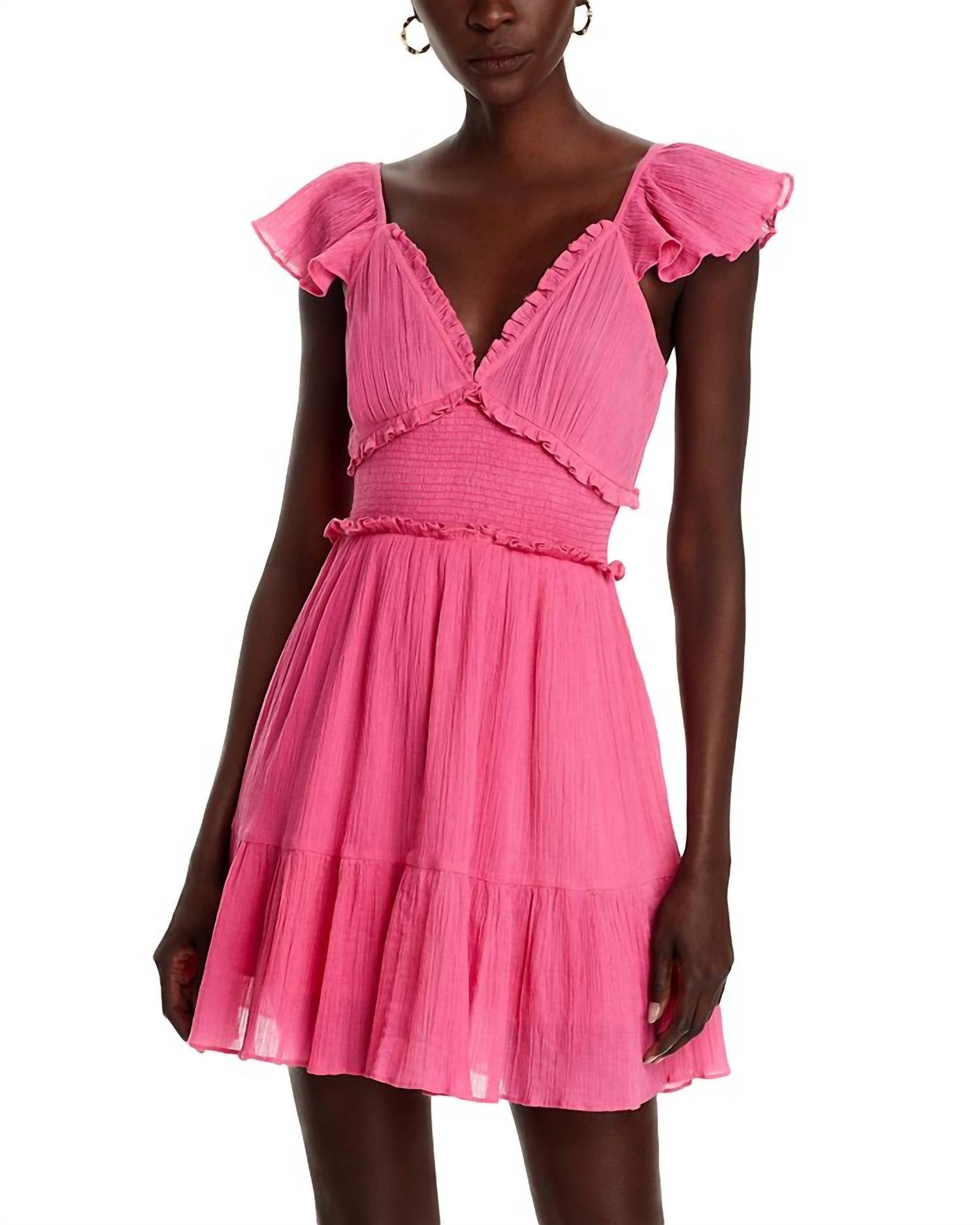 

Платье Ivella в клубничном цвете LoveShackFancy, цвет strawberry